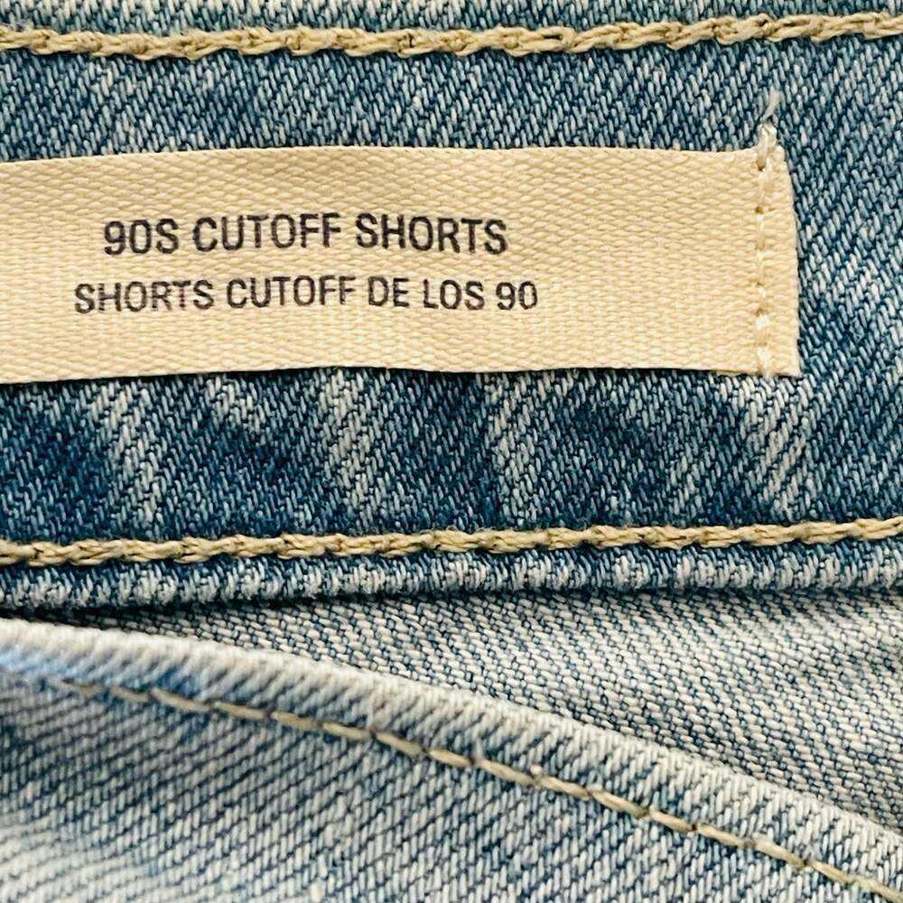 Universal Thread 90s Cutoff Jean Shorts Light Wash Cuffed Size 4/R