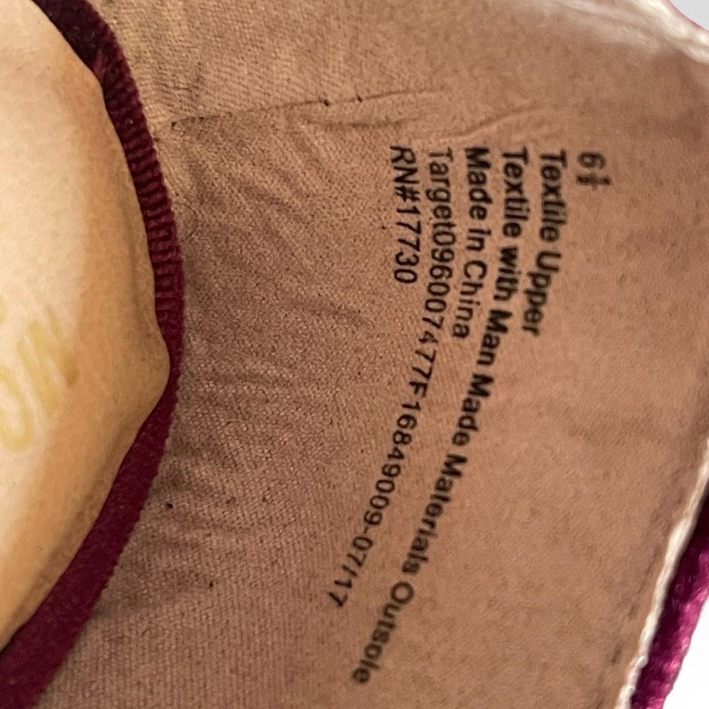 Mossimo Pointed Velvet D'Orsay Flats in Plum in 6.5