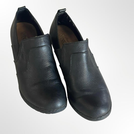 Croft & Barrow Leather Slip-On Heel Shoes in size 9
