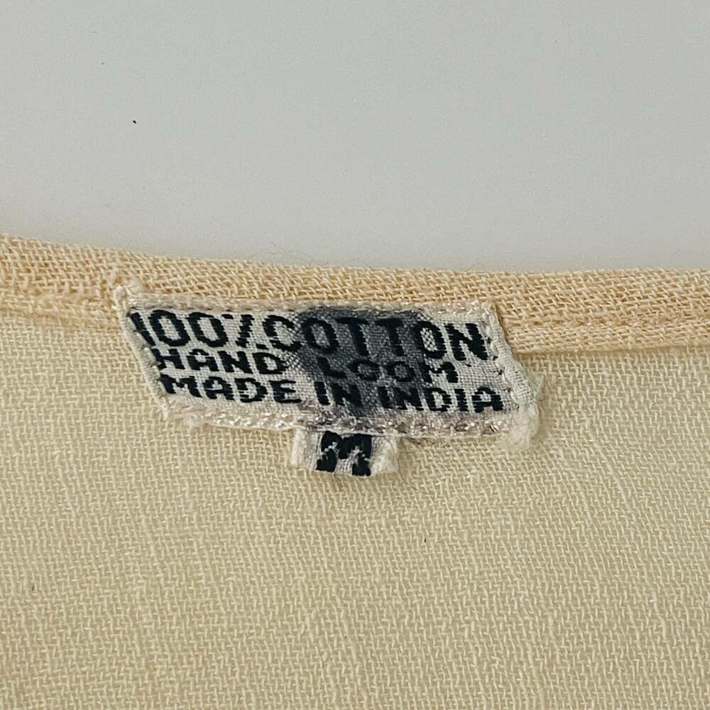 Vintage 1970s Cream Cotton Floral Embroidered Button-Down Blouse Boho Prairie