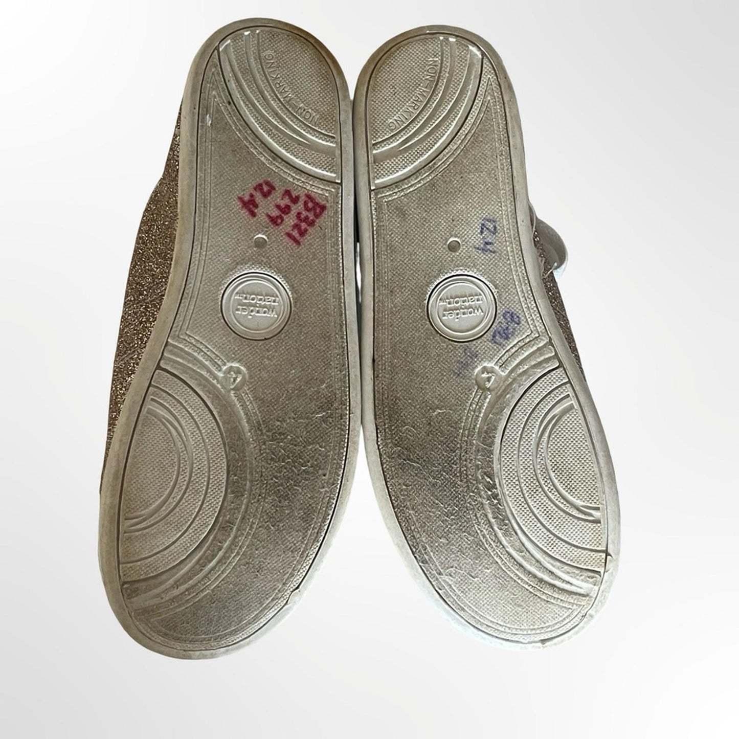 wonder nation Glitter Lace-Up Sneakers in Gold&White size 4