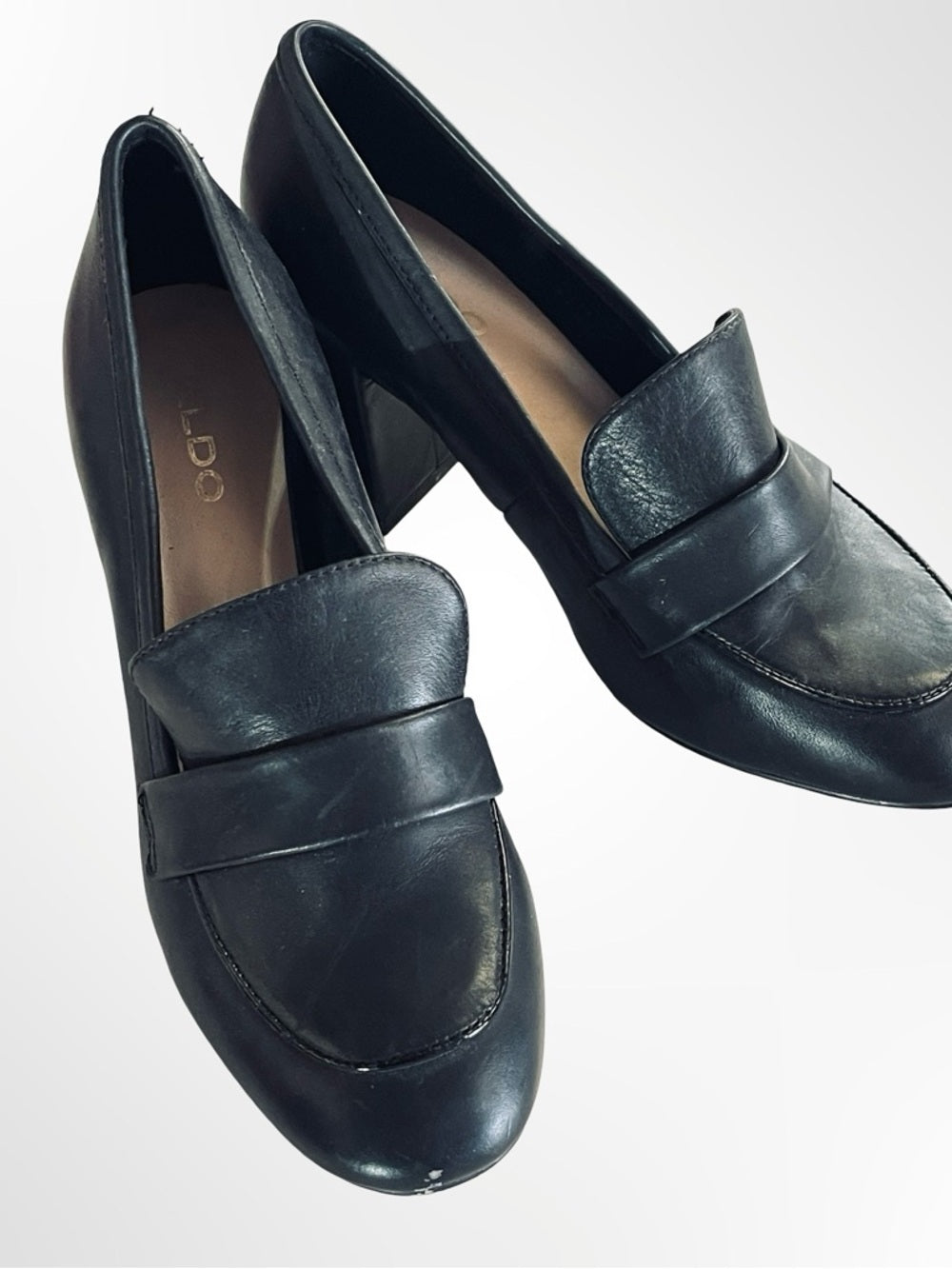 Aldo Black Leather Penny Loafers in size 6