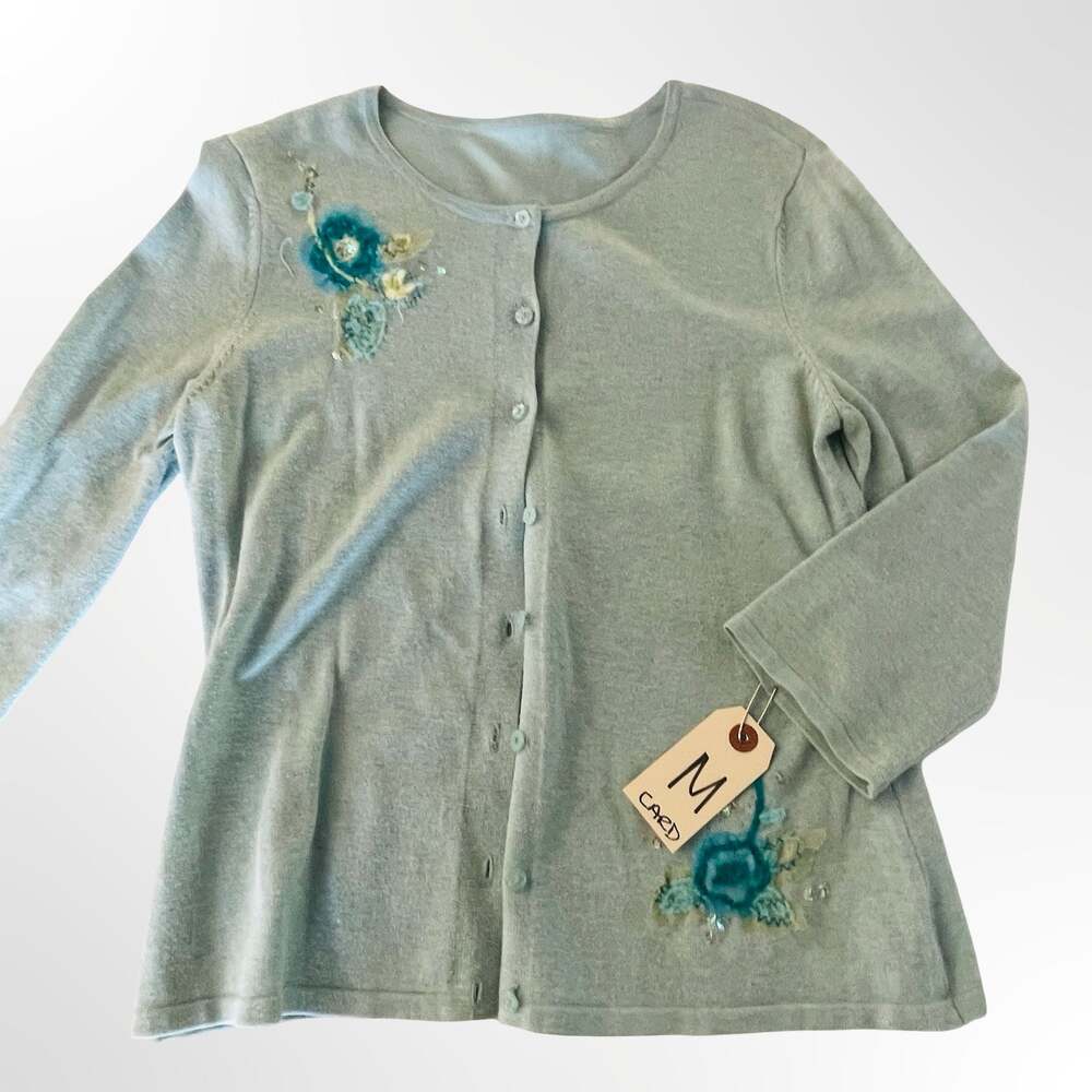 Northern Reflections Blue Floral Embroidered Cardigan Sweater Medium