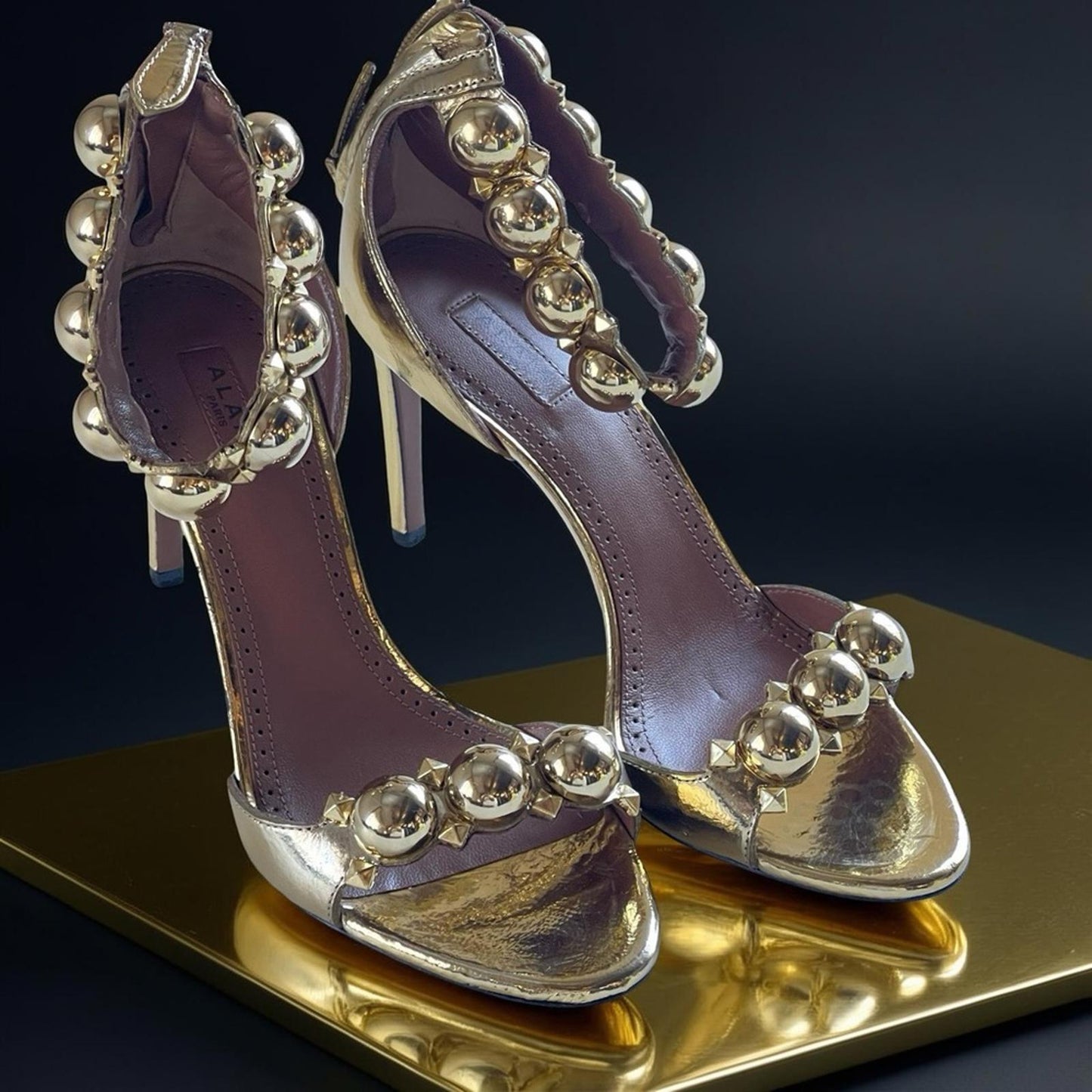 ALAIA La Bombe Elegant Gold Women's Heels NWOT size 6.5