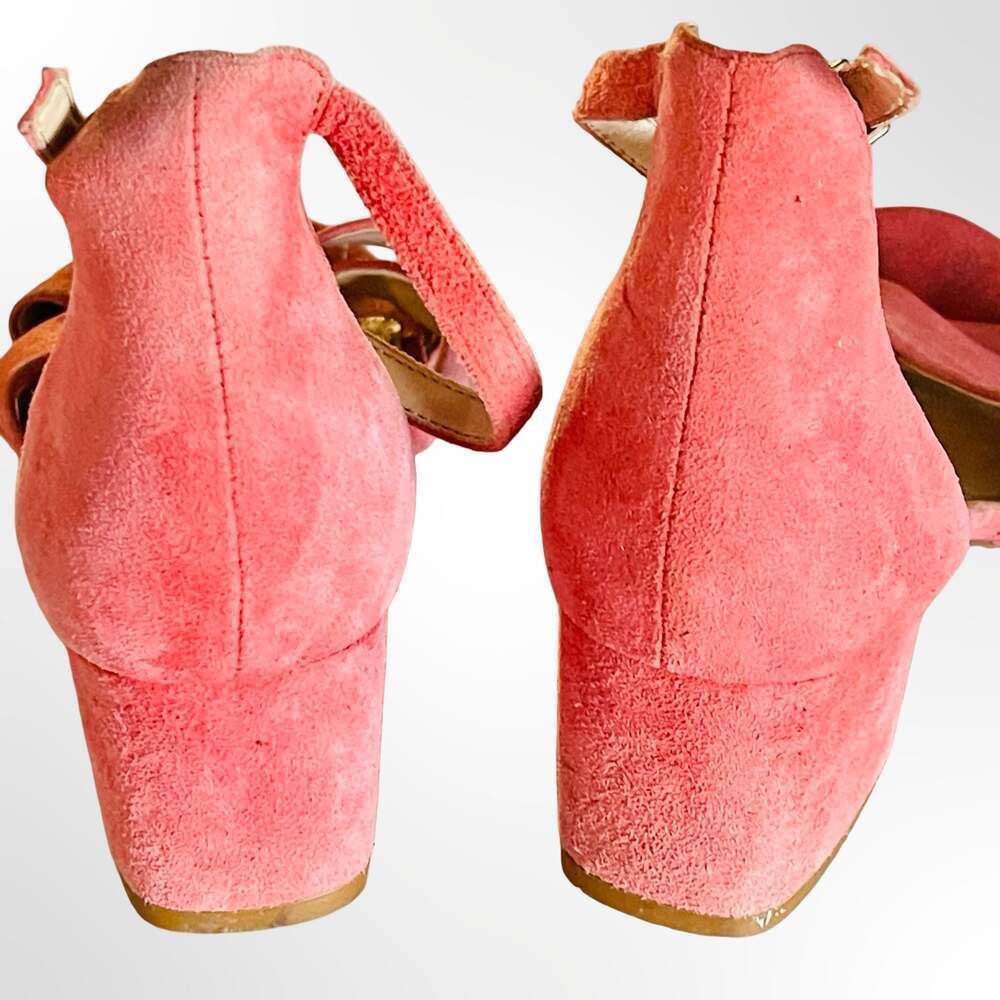 Vince Camuto Florrie Pink Suede Cross-Strap Block Heel Sandals