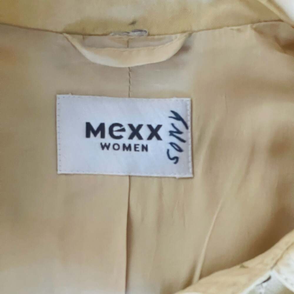 Mexx Women Belted Utility Safari Jacket in Beige