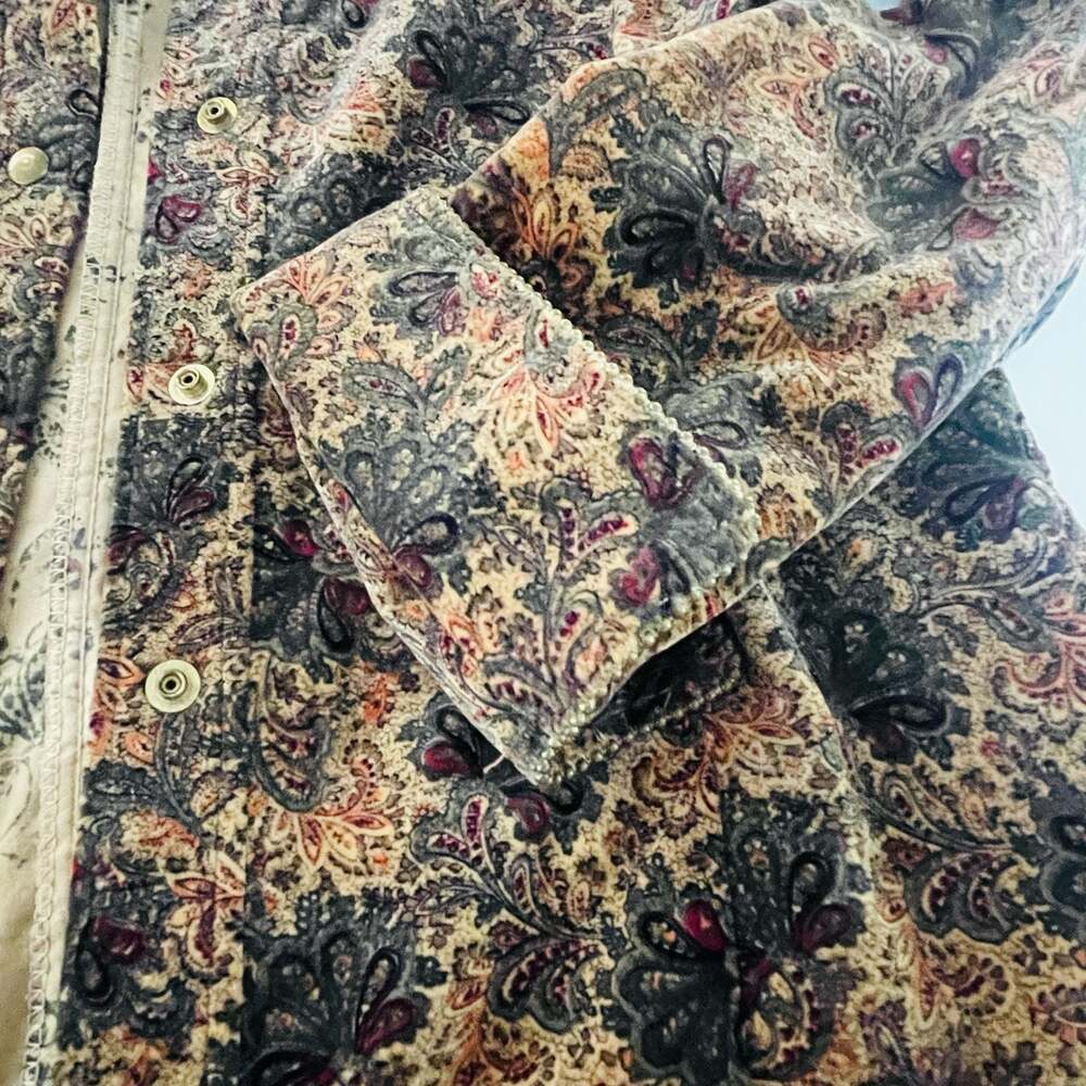 Vintage Floral Paisley Print Long Sleeve Button Down Shirt with Beaded Trim