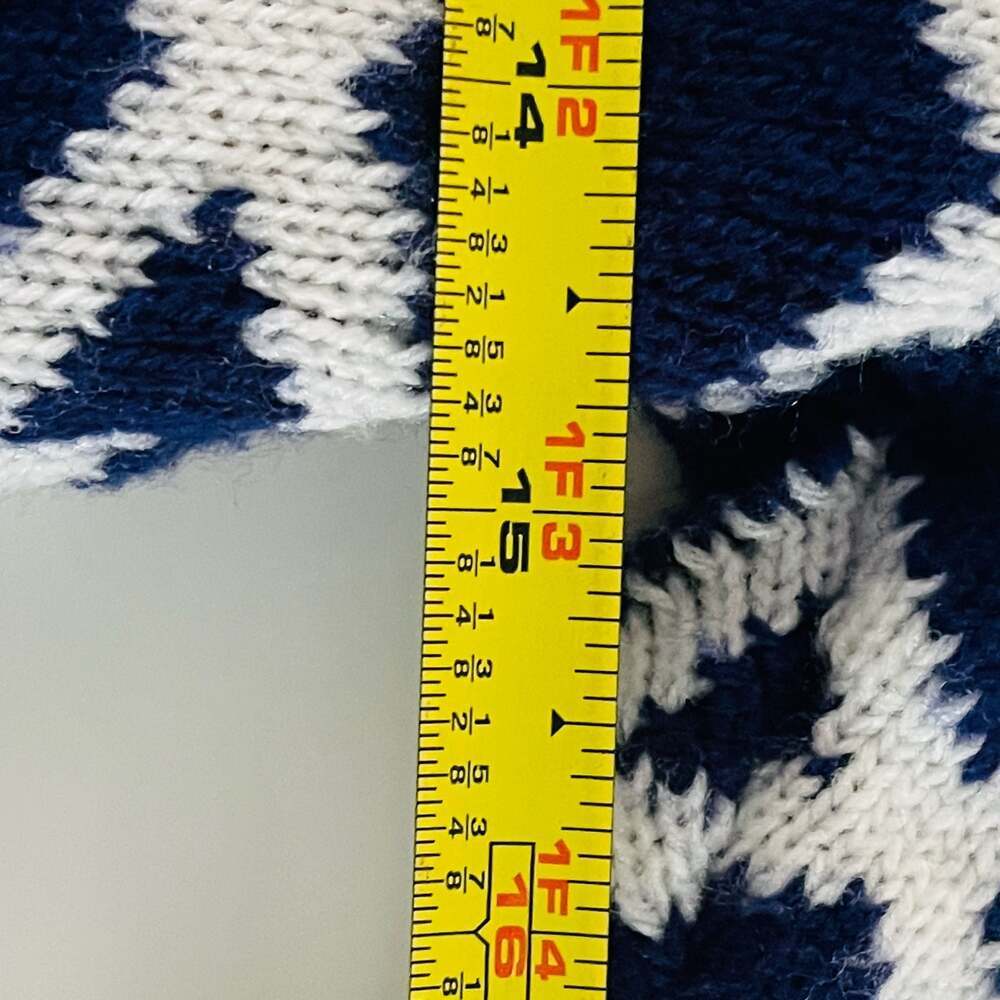 Glamour Knit Fully Fashioned Blue and White Diamond Print Short Sleeve Sweater