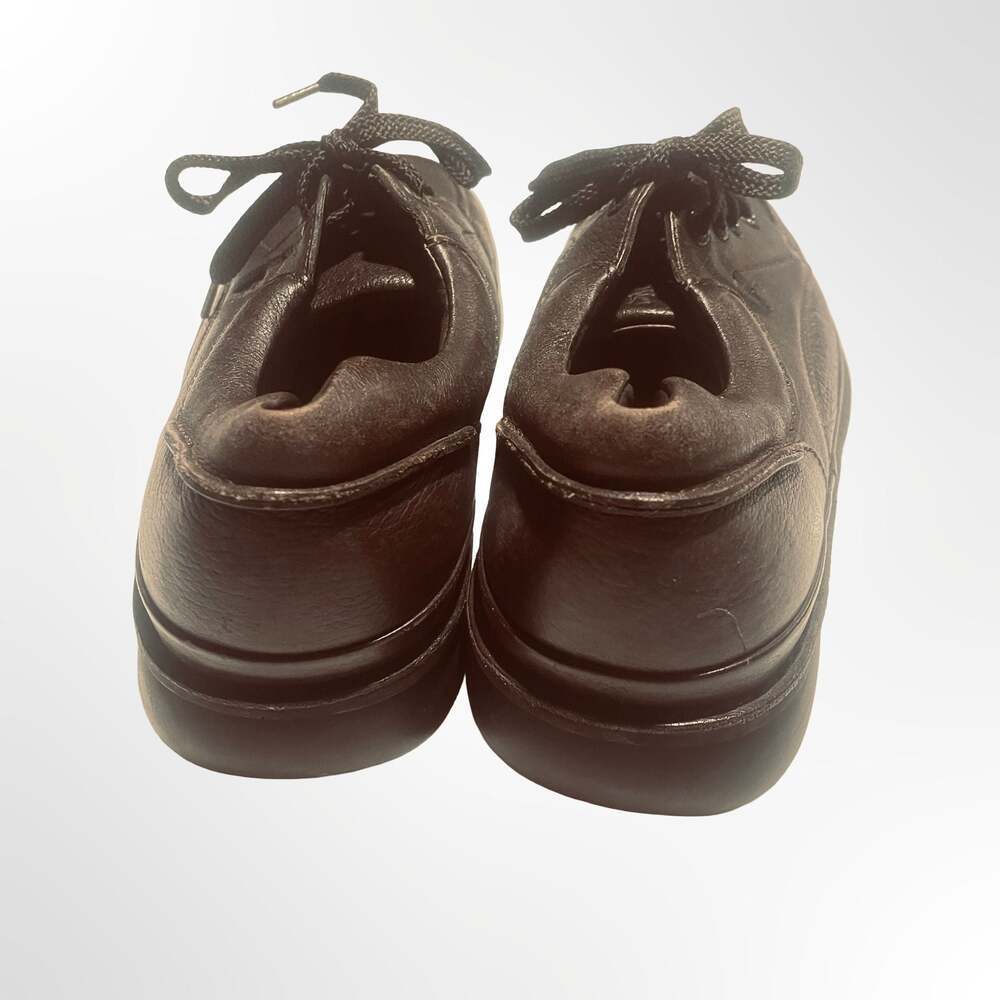 Propét Men's Brown Leather Comfort Casual Walking Shoes