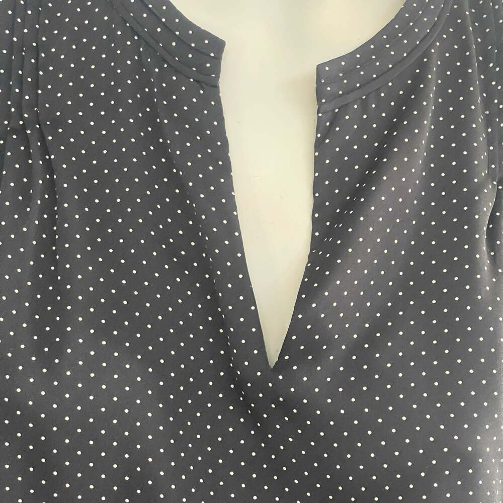 Ann Taylor Black Polka Dot Sleeveless V-Neck Blouse
