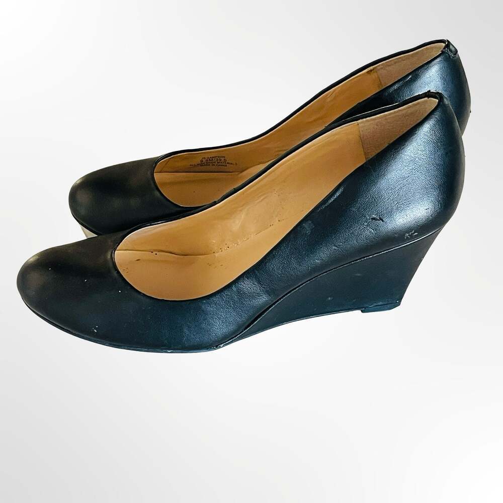 Jessica Simpson JS-Sampson Black Wedge Pumps