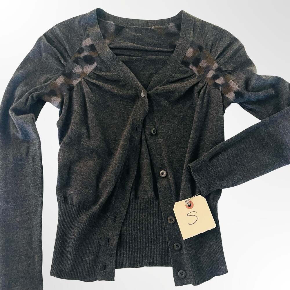 Gray Flower Applique Cardigan Sweater Womens Size S Y2K
