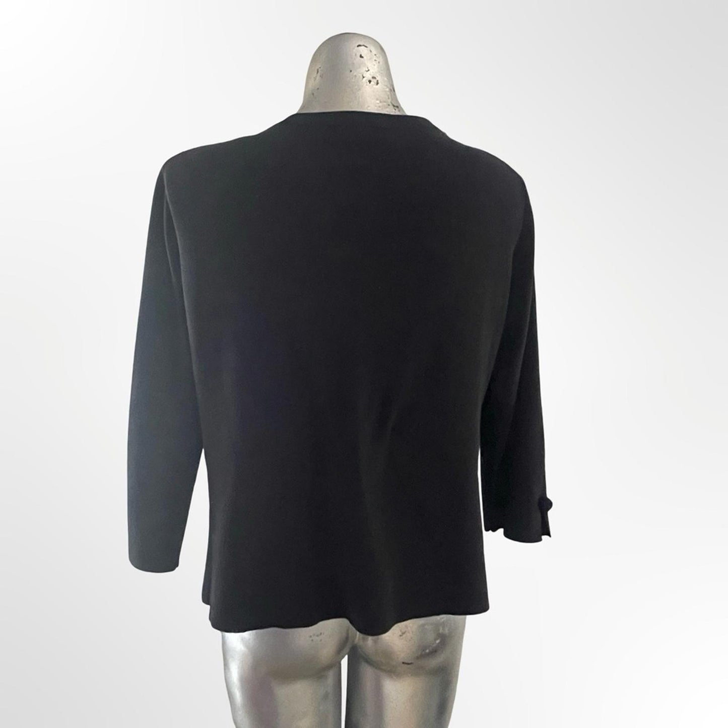 A very elegant Grace Elements Black Knit Sweater in size L