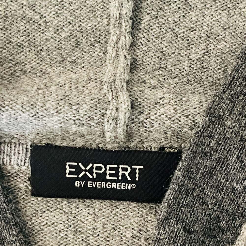 EXPERT BY EVERGREEN Gray Colorblock Hooded Button Up Cardigan Sweater