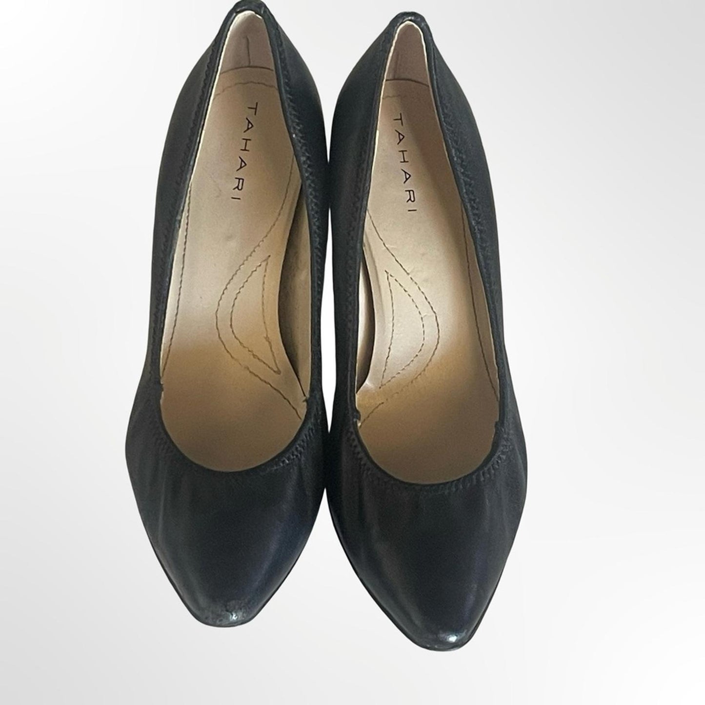 Tahari Brett Black Women's Pointed-Toe Pumps - size 7.5