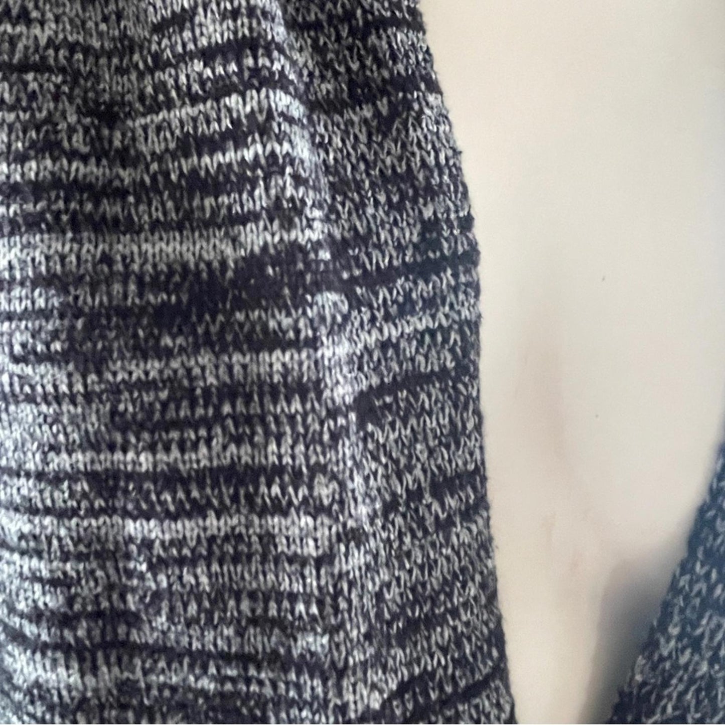 Cielo Charcoal Open-Front Cardigan in Medium size