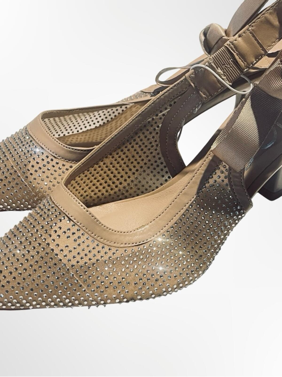 Sugar Dubai2 Beige Embellished Pointed-Toe Slingback Flats in size 10 NWT