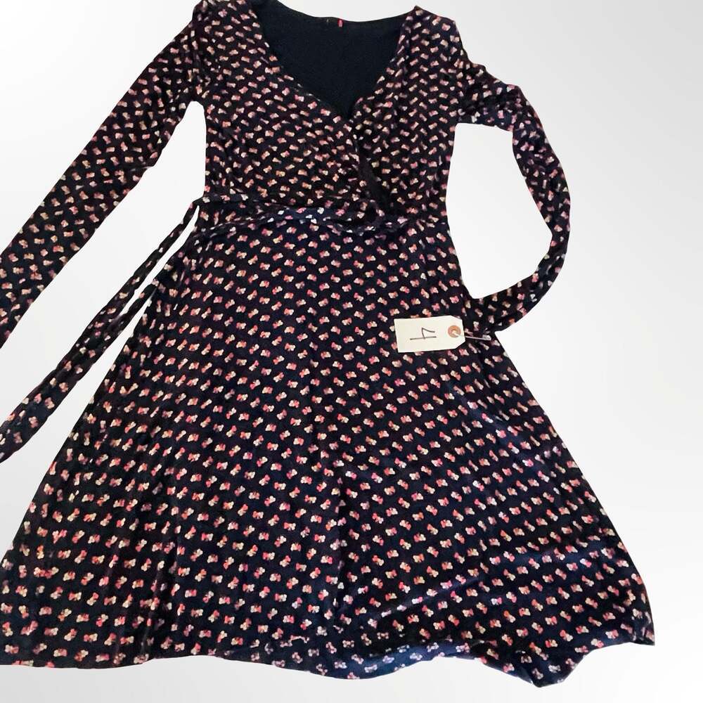 Long Sleeve Scalloped Rosebud Faux Wrap Dress