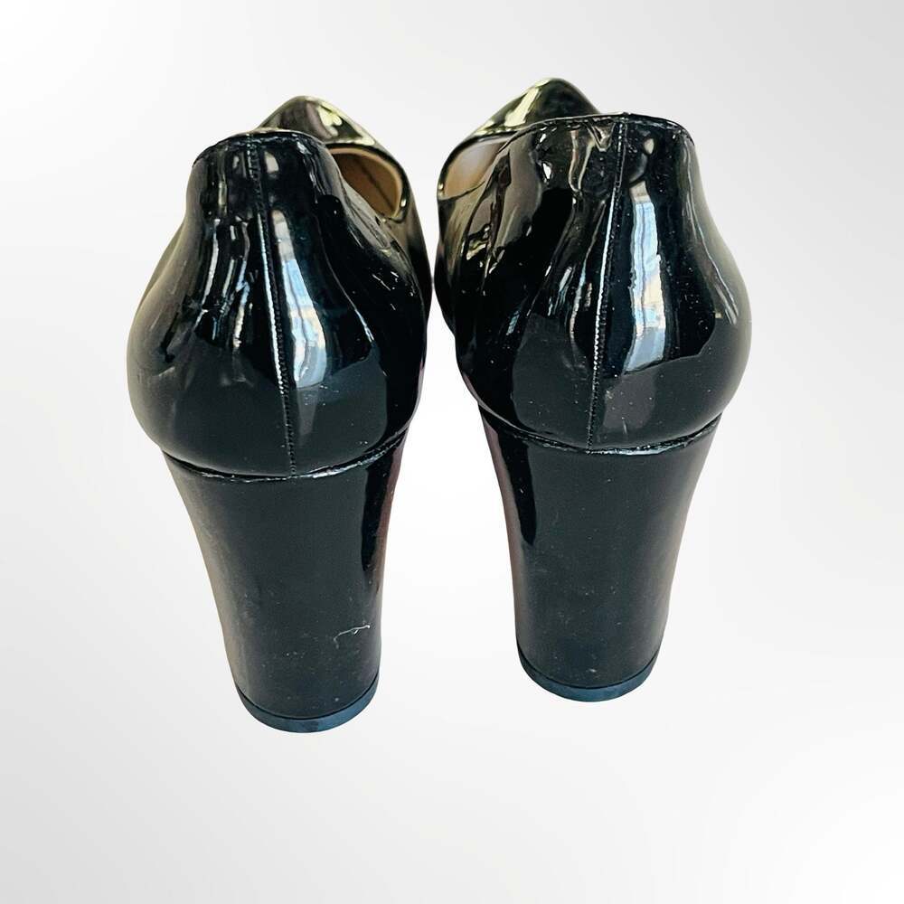 Sinnjato Black Patent Leather Pointed Toe Block Heel Pumps