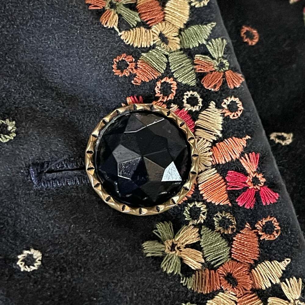 Vintage Black Velvet Floral Embroidered Sequin Blazer Jacket