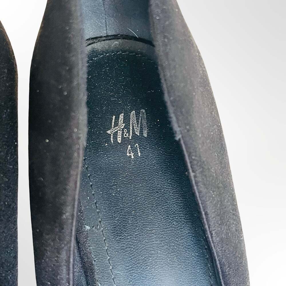 H&M Black Suede Pointed Toe Stiletto Pumps