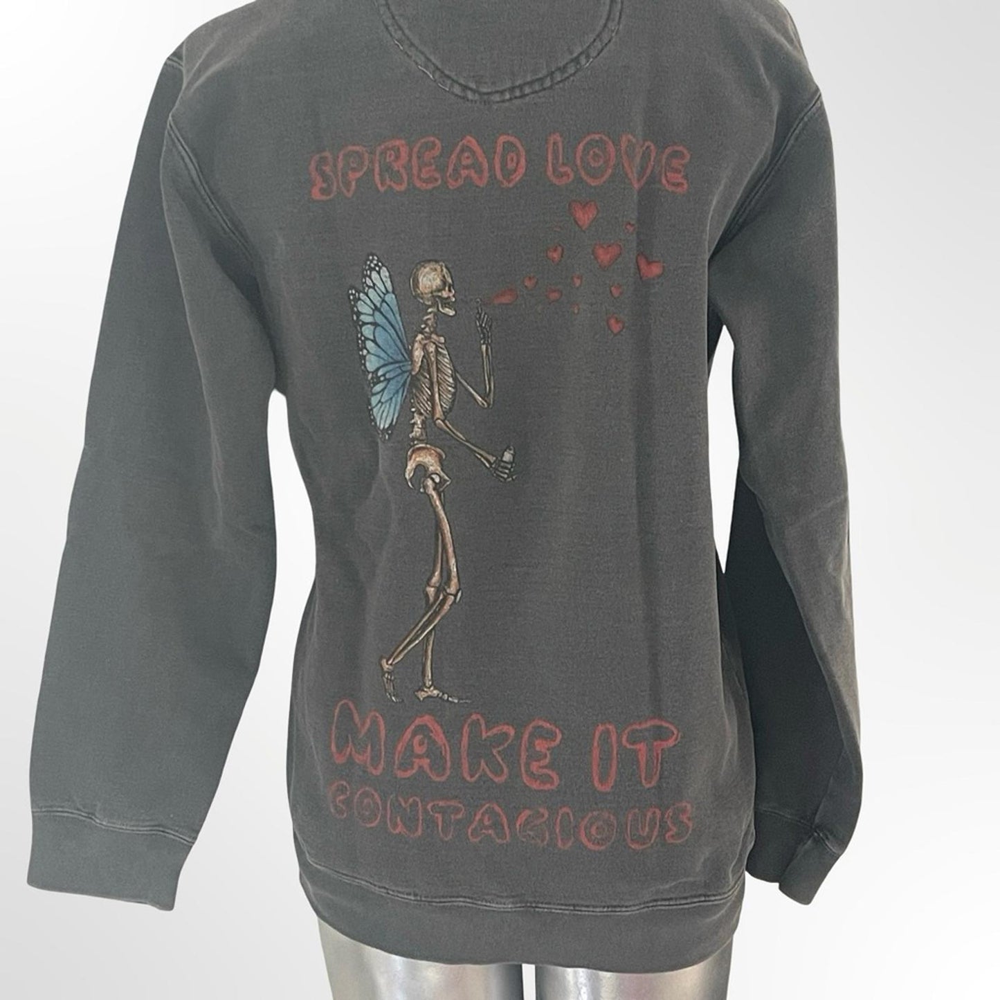 Thick Grey Crewneck Sweater with cool graphics in size M-L