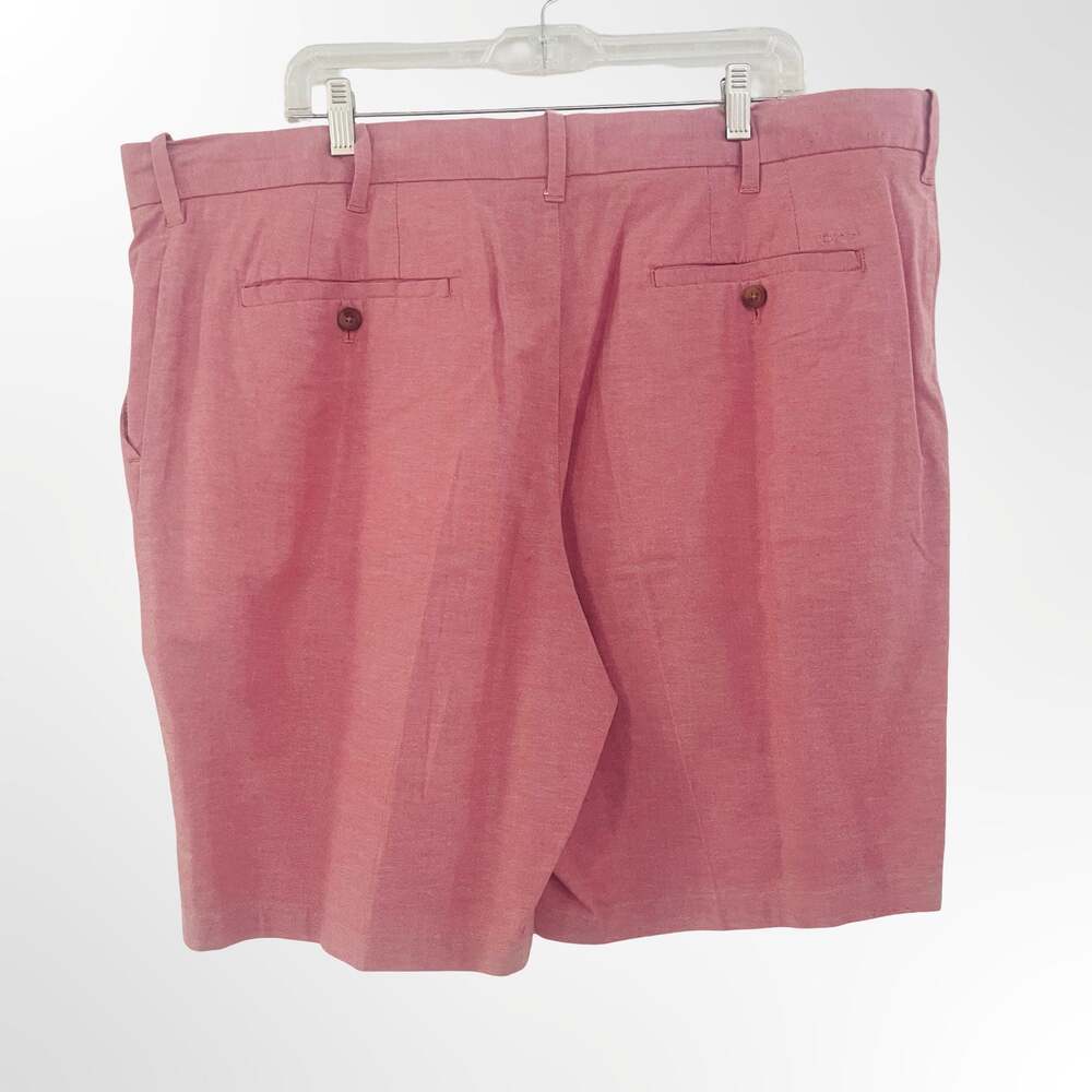 Izod Men's Flat Front Casual Shorts Red Size 42