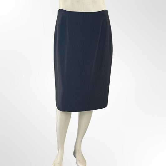 Elegant Kasper Black Pencil Skirt in size P