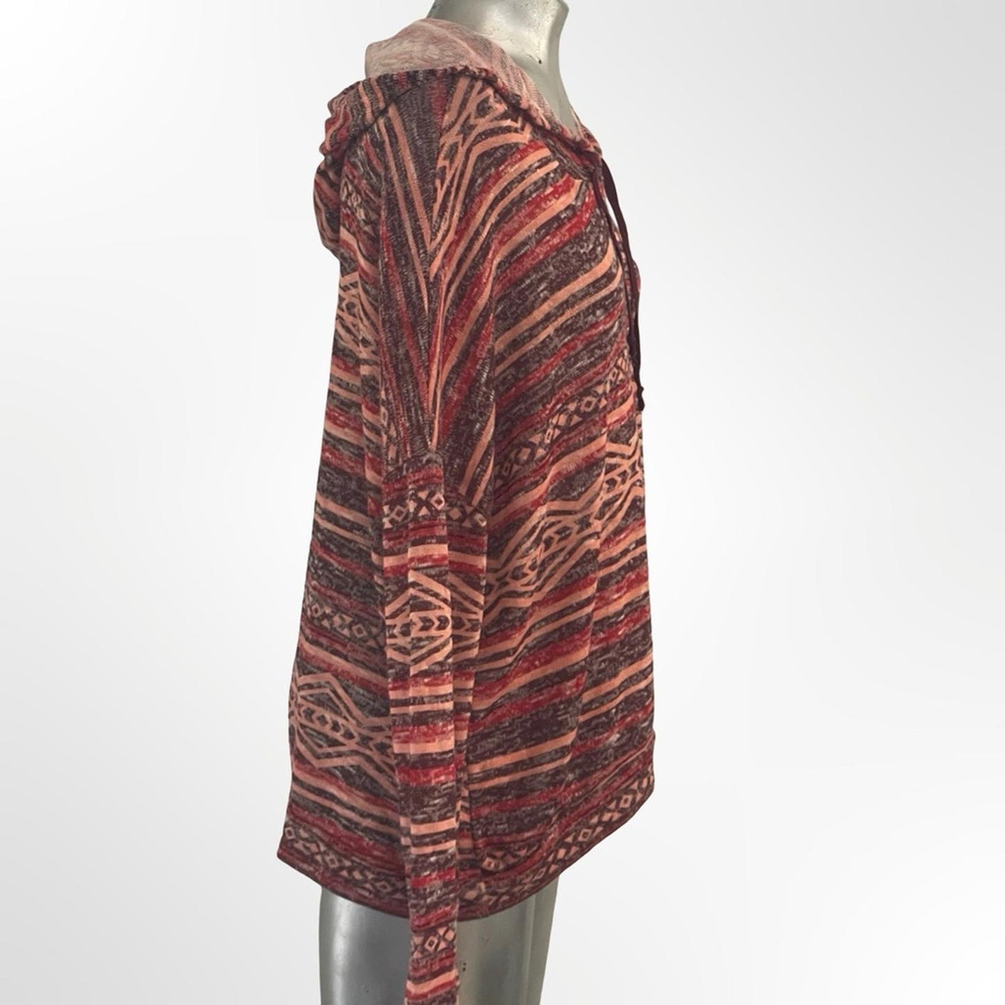 Hooked Up by IOT Multicolor Knit Sweater size L