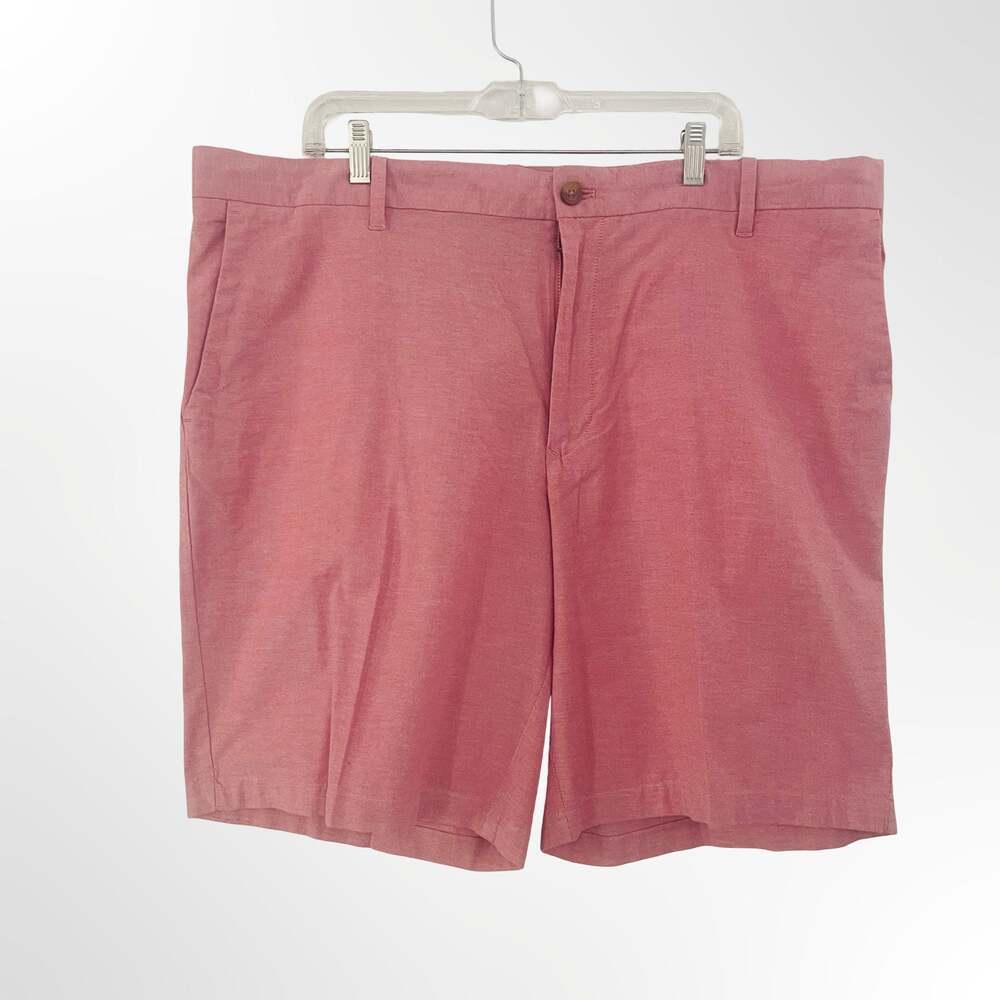 Izod Men's Flat Front Casual Shorts Red Size 42