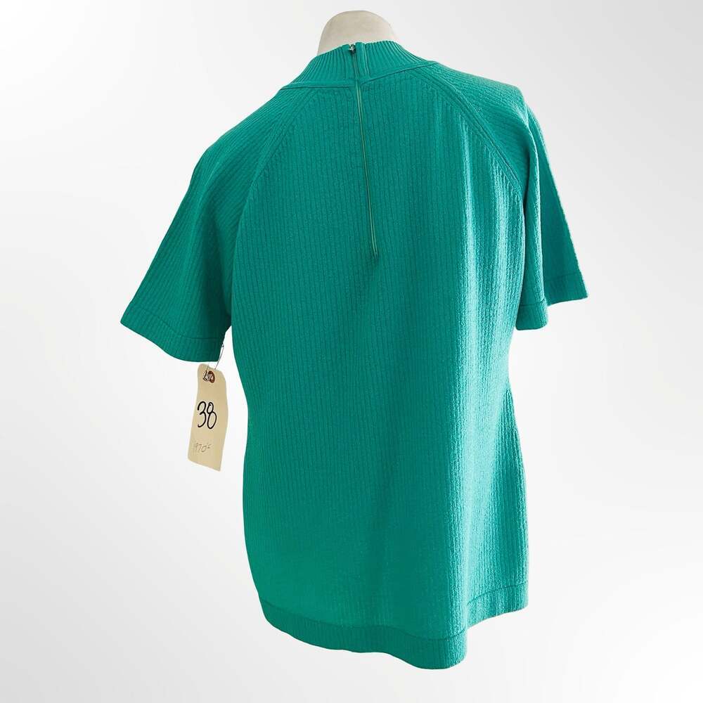 Vintage 1970s Green Ribbed Short Sleeve Mock Neck Top