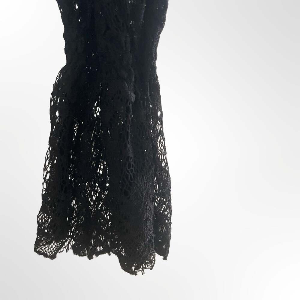 Cupio Black Long Sleeve Lace Overlay Top