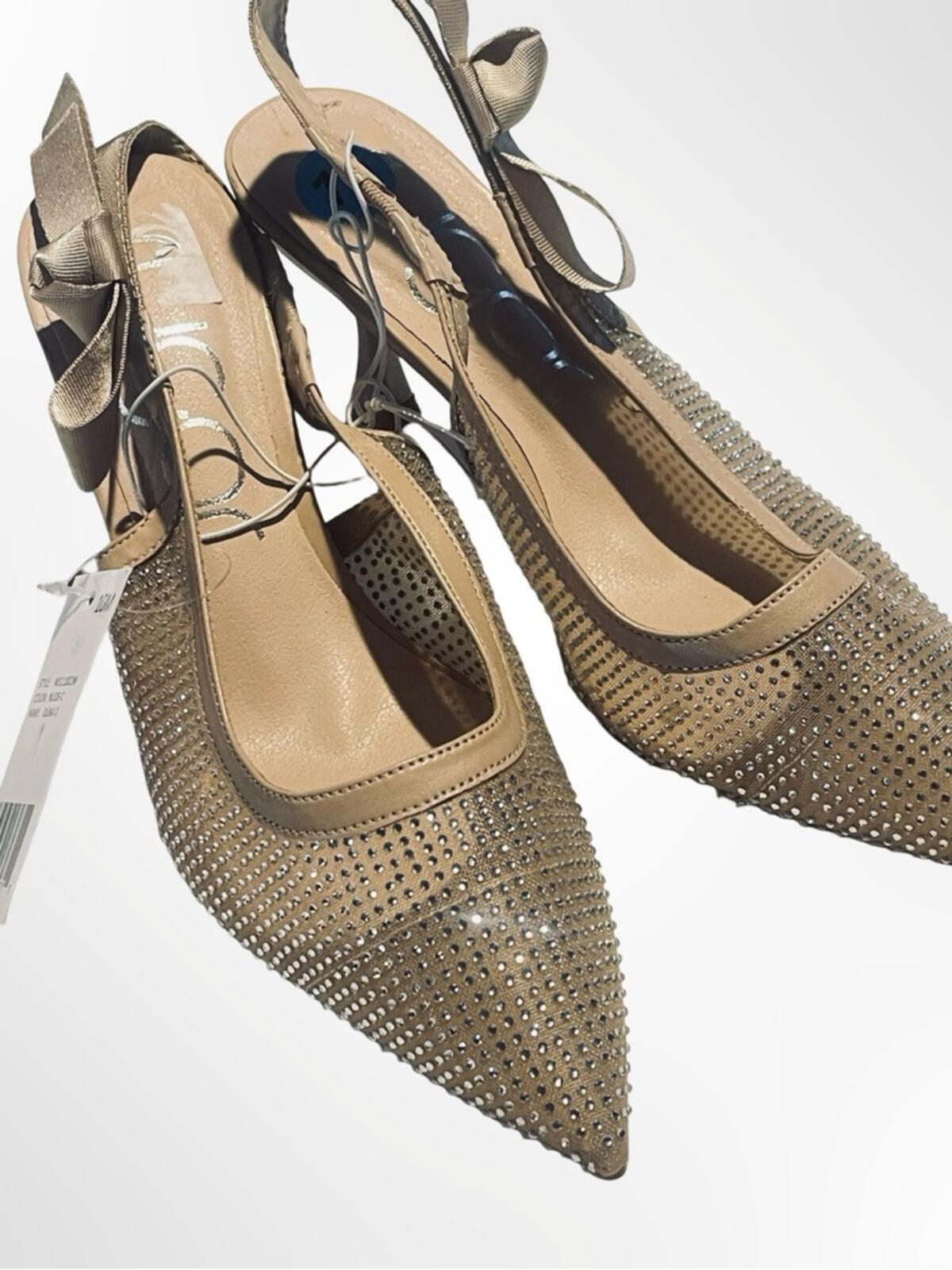 Sugar Dubai2 Beige Embellished Pointed-Toe Slingback Flats in size 10 NWT
