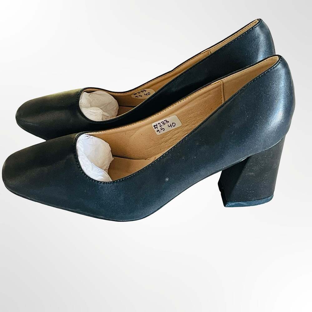 Jaden Shoes Black Square Toe Block Heel Pumps