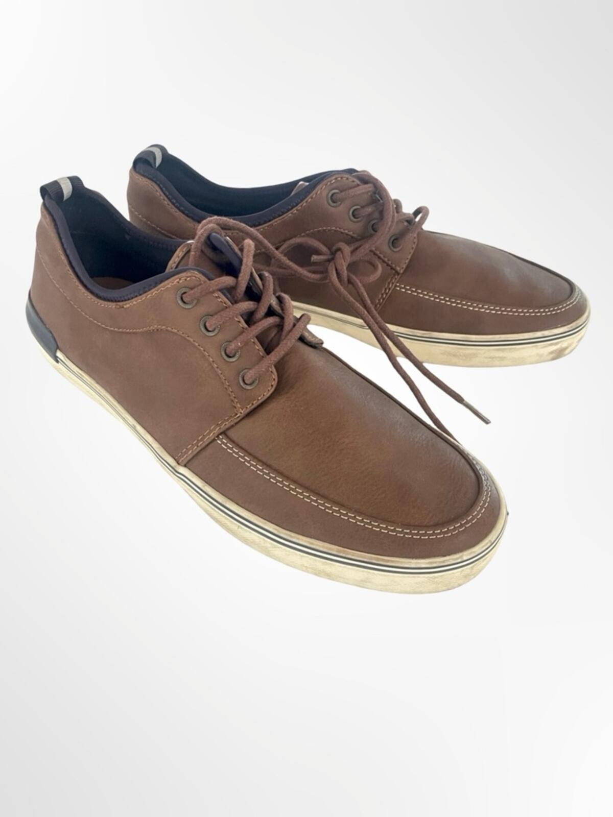 GoodFellow Brown Leather-Style Men's Boat Shoes in size 9