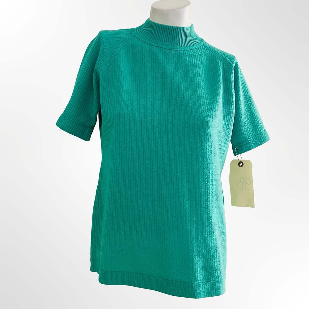 Vintage 1970s Green Ribbed Short Sleeve Mock Neck Top