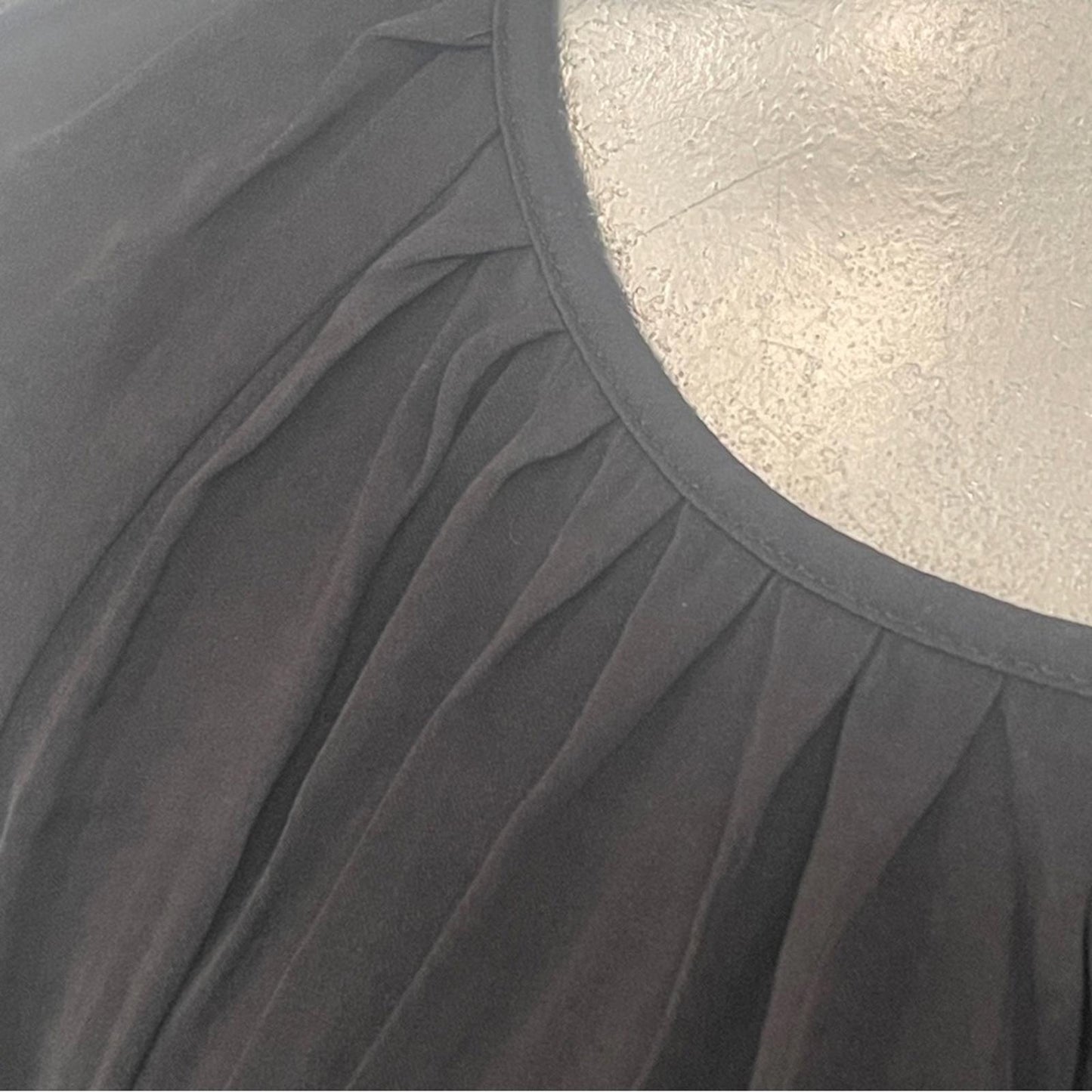 a new day Black Long-Sleeve Scoop Neck Pleated Blouse
