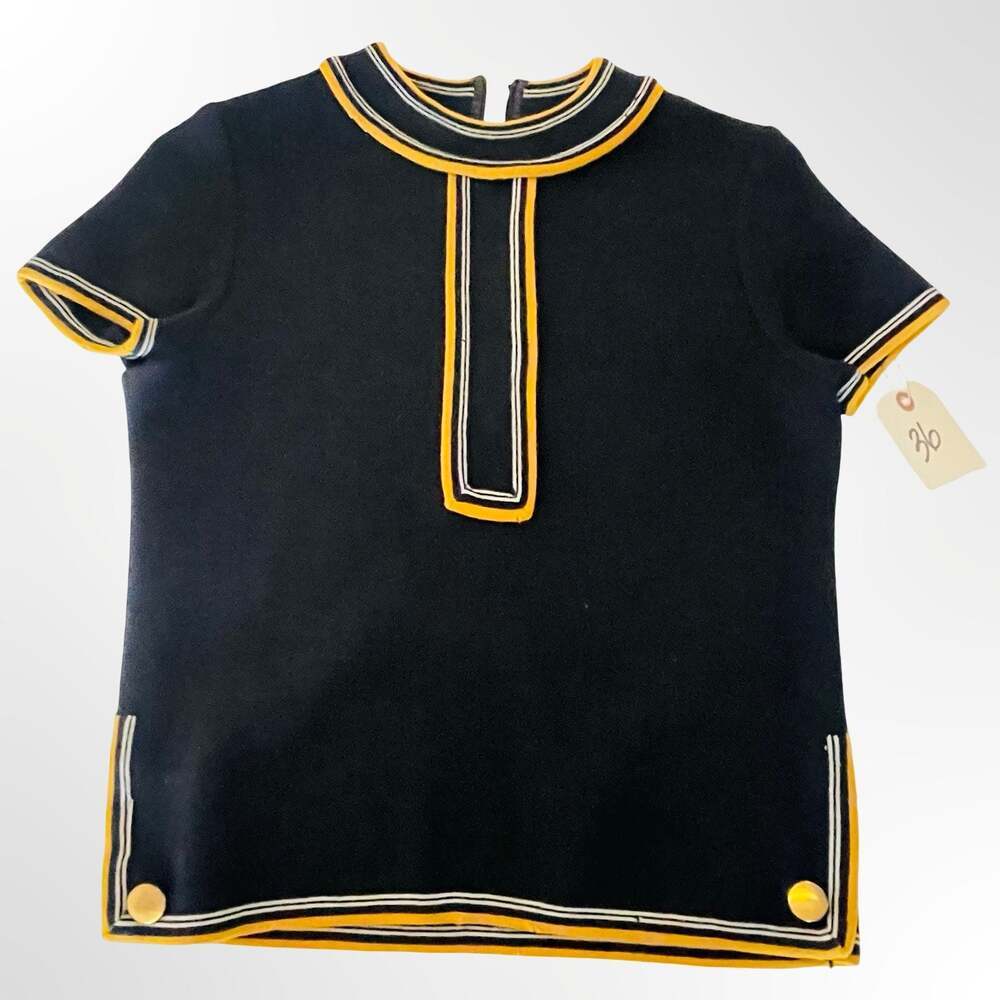 Vintage Black and Yellow Acrylic Knit Short Sleeve Top with Contrasting Piping