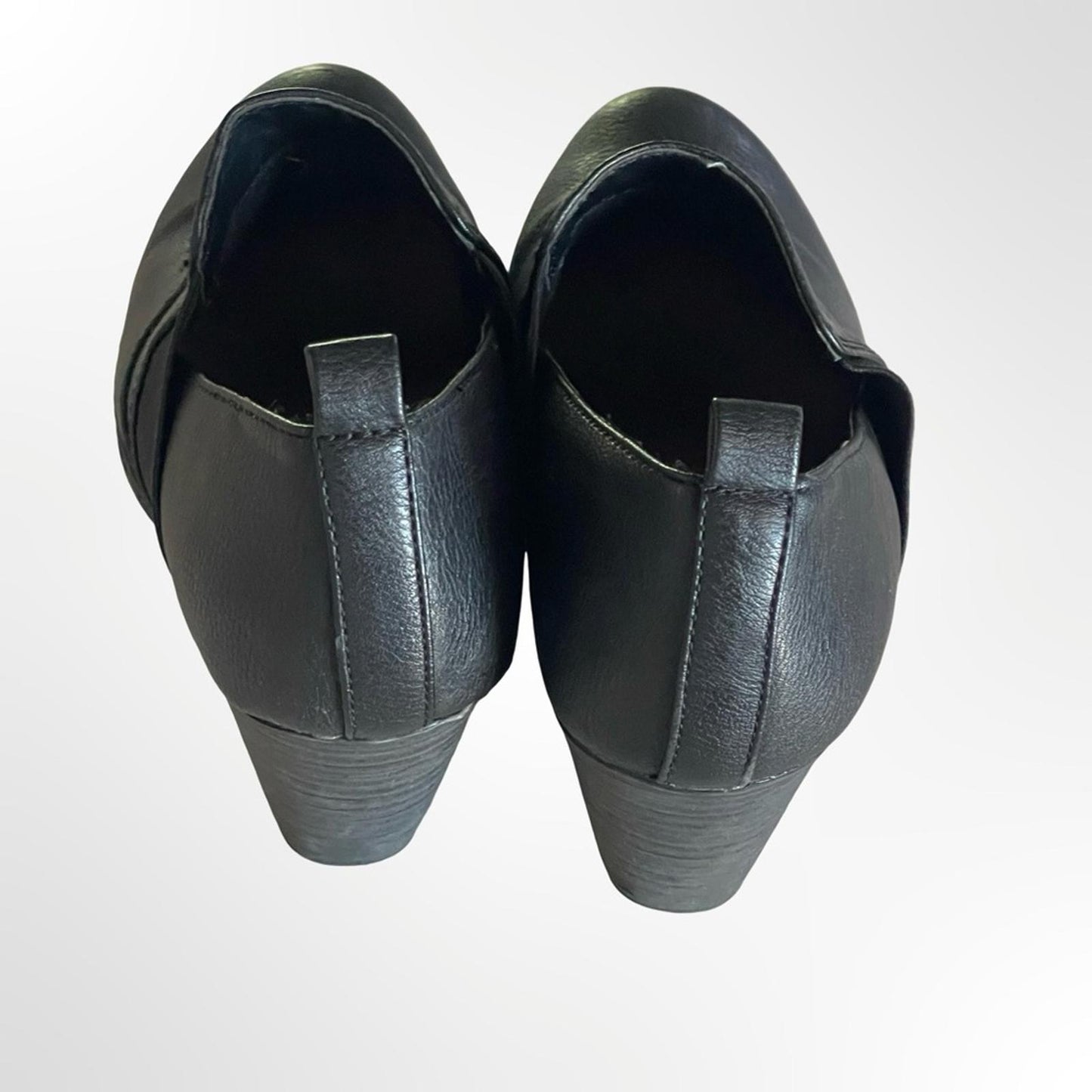 Croft & Barrow Leather Slip-On Heel Shoes in size 9