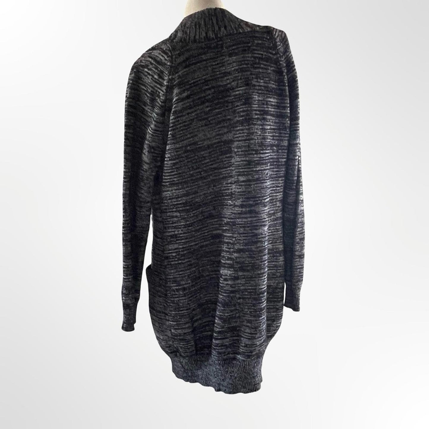 Cielo Charcoal Open-Front Cardigan in Medium size