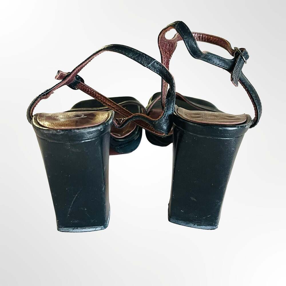 Charles David by Nathalie M Black Leather Square Toe Block Heel Sandals