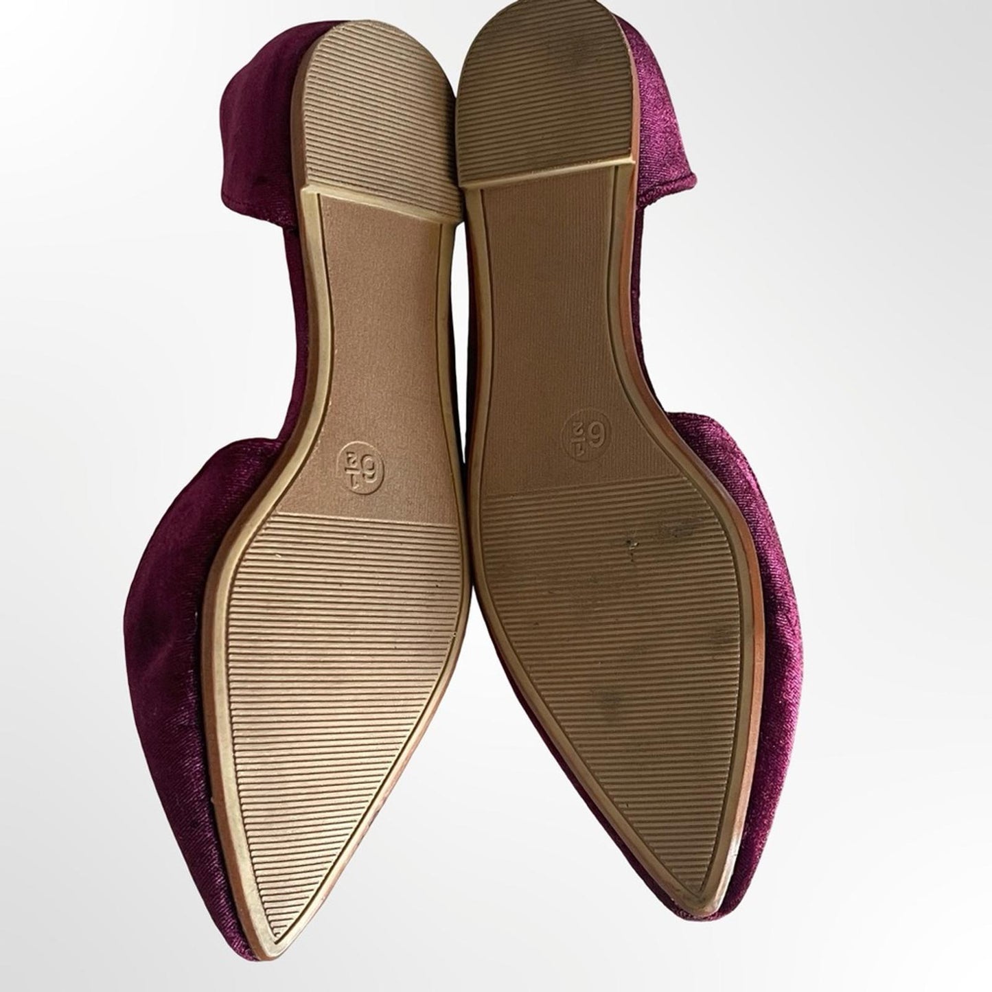Mossimo Pointed Velvet D'Orsay Flats in Plum in 6.5