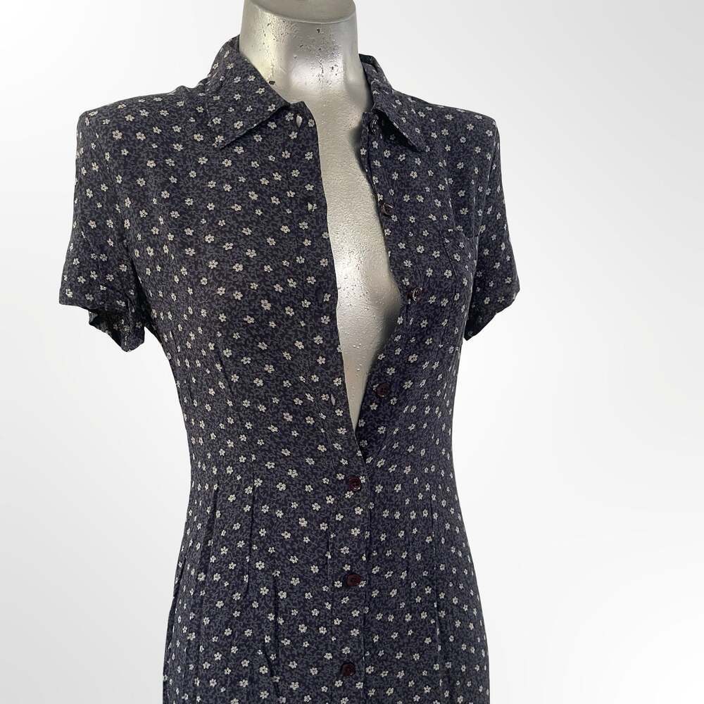 Old Navy blue summer dress in size 4
