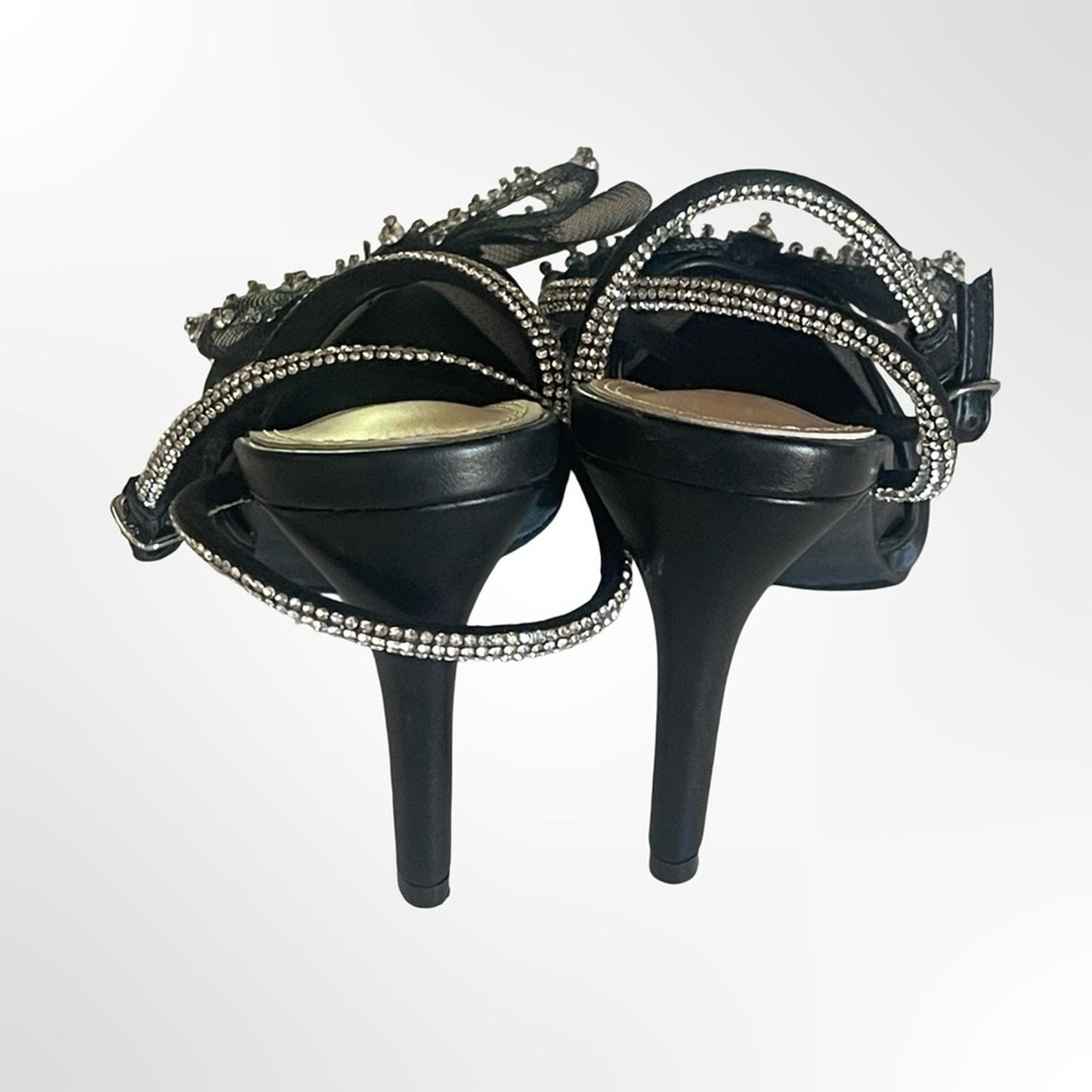 Top Moda Black Embellished Pointed-Toe Heels NWT in size 6.5