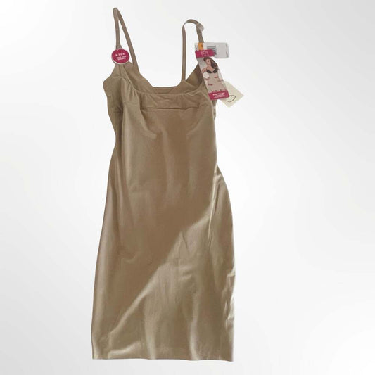 Flexees by Maidenform Women's Open-Bust Full Slip Shapewear, Style 2541