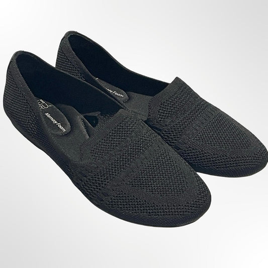 Time and Tru Knit Slip-On Loafers in Black NWOT