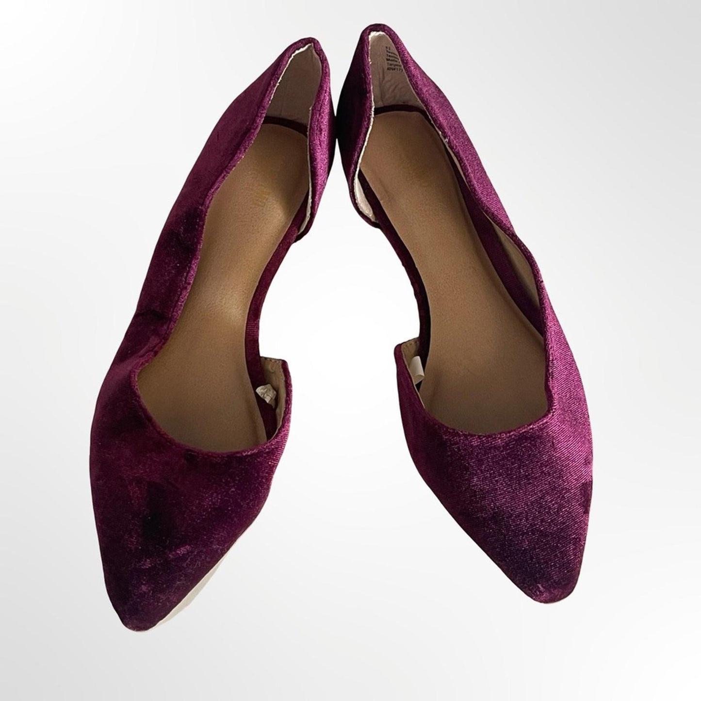 Mossimo Pointed Velvet D'Orsay Flats in Plum in 6.5