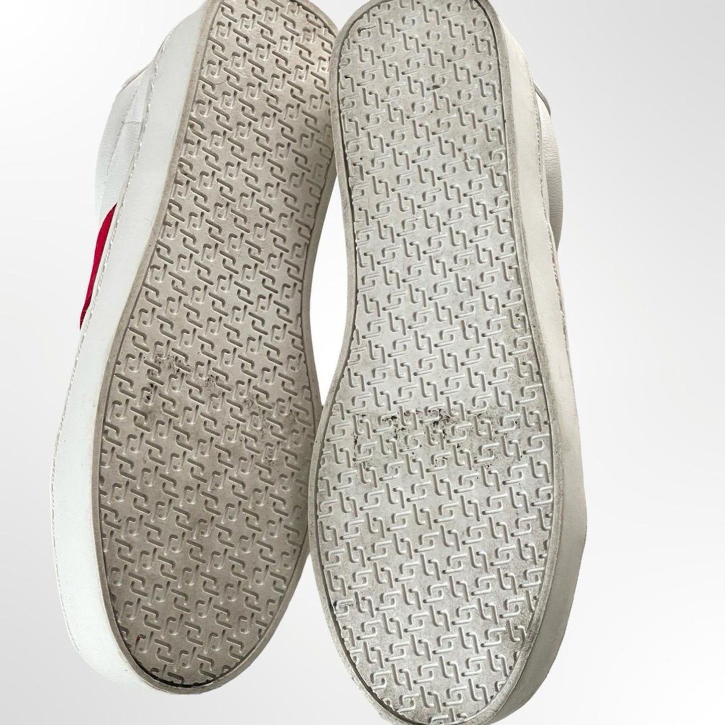 Forever 21 White Sneakers with Red Stripe in size 6