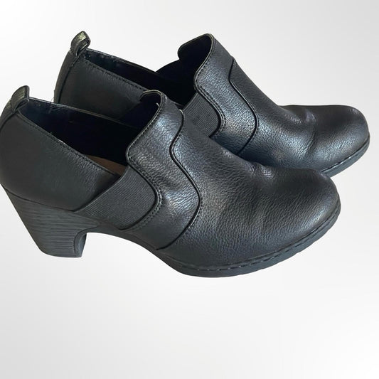 Croft & Barrow Leather Slip-On Heel Shoes in size 9