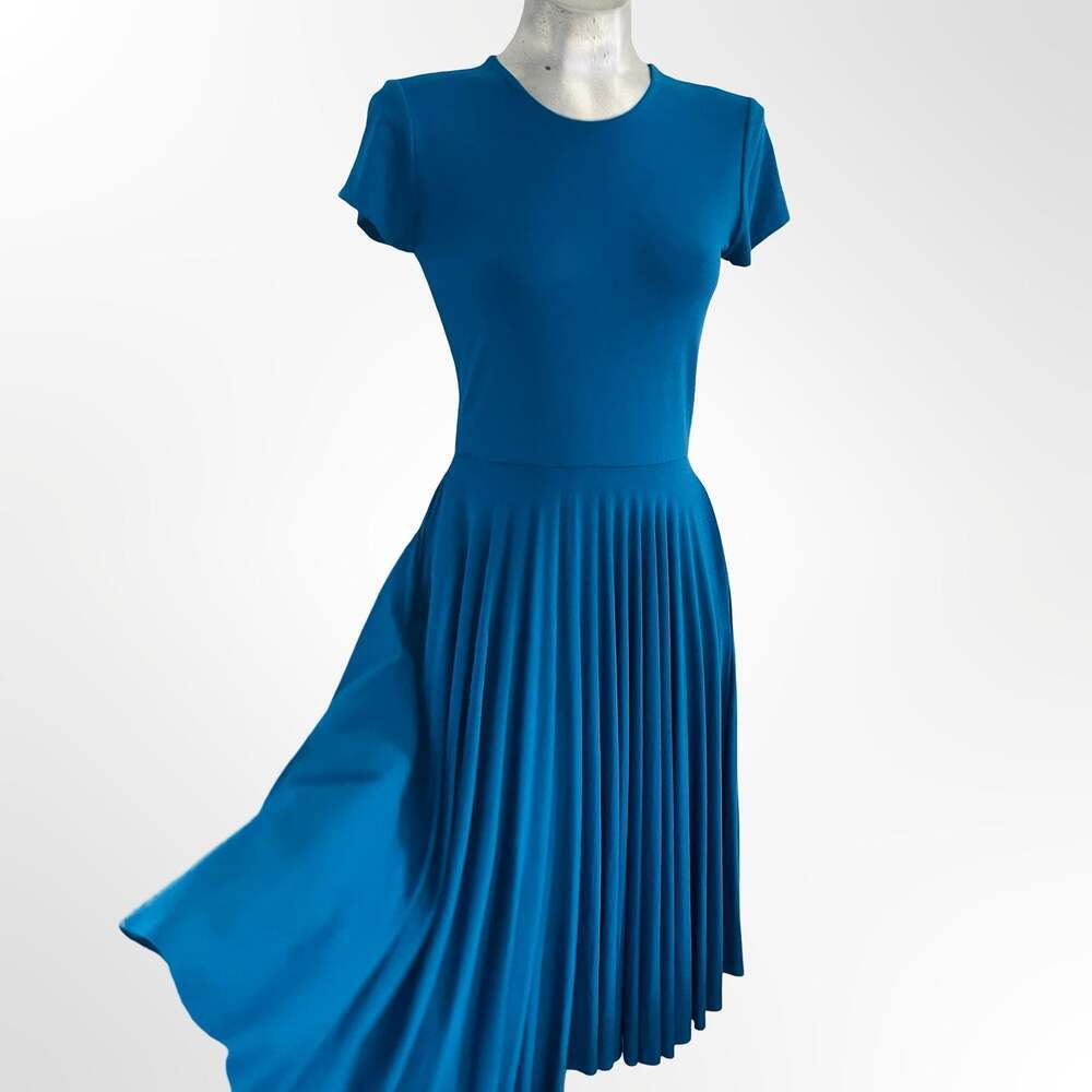 Nadia Tarr Blue Short Sleeve Pleated Midi Dress Size L